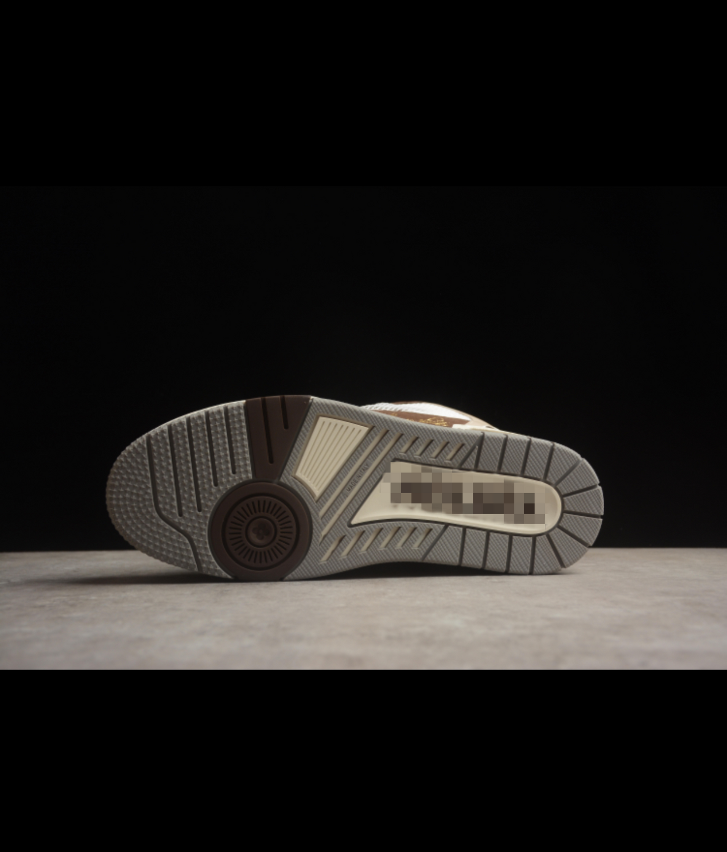Urban Trainer Low-Top Sneaker
