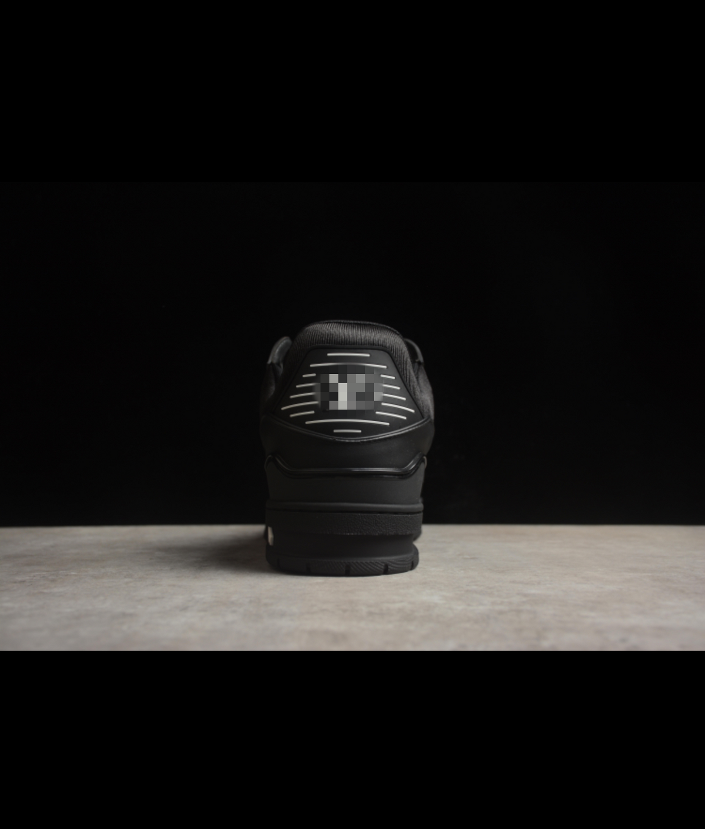 Night Light Trainer Low-Top Sneaker